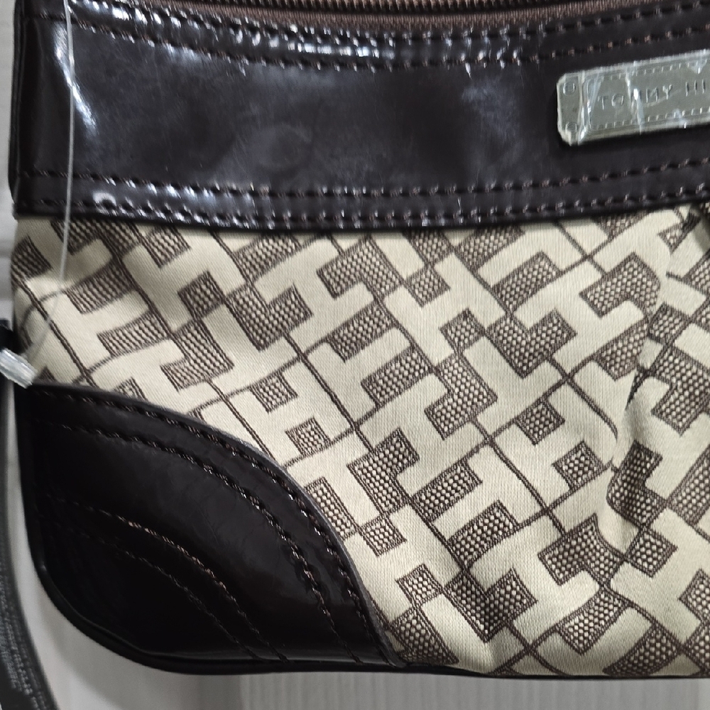 Tommy Hilfiger Brown and Tan Bag - Picture 8 of 16